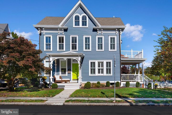 Property Photo:  29 E Delaware Avenue  NJ 08534 