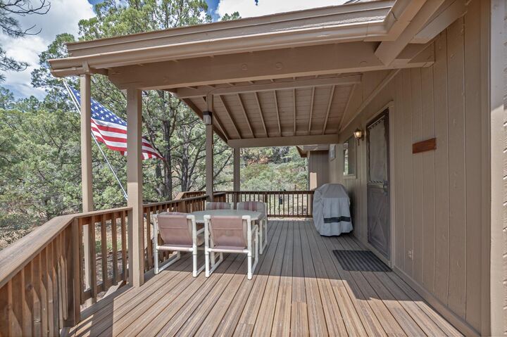 Property Photo: 5838 E Arroyo Way AZ 85544