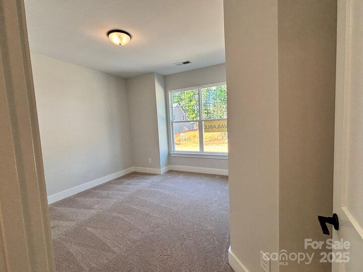 Property Photo:  159 Prestwick Way  NC 28115