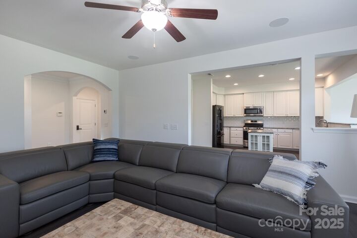 Property Photo: 1316 Piedmont Park NC 28217