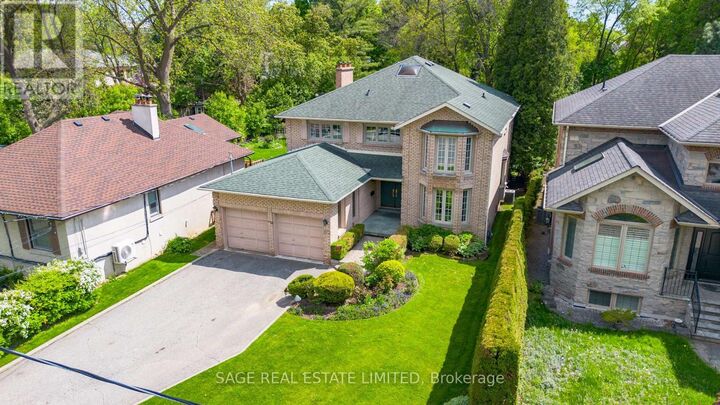 Property Photo:  172 Burnhamthorpe Road  ON M9A 1H6 