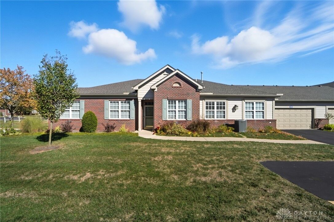 Property Photo: 1573 Watermark Court OH 45342