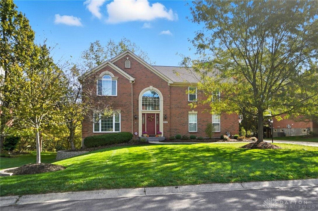 Property Photo: 2132 Sycamore Hills Drive OH 45459