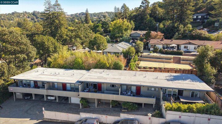 Property Photo: 891 Bell Street CA 94549