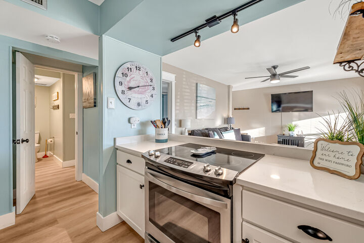 Property Photo:  4000 Gulf Terrace Drive 116  FL 32541 