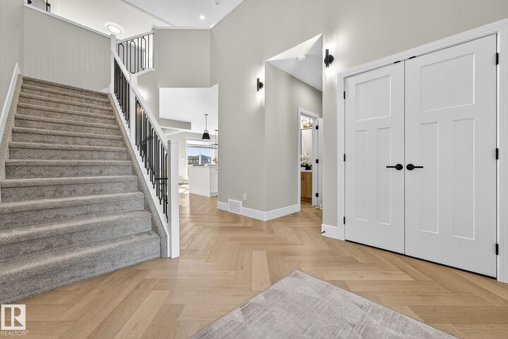 Property Photo: 37 Edgefield Way AB T8N 8A1