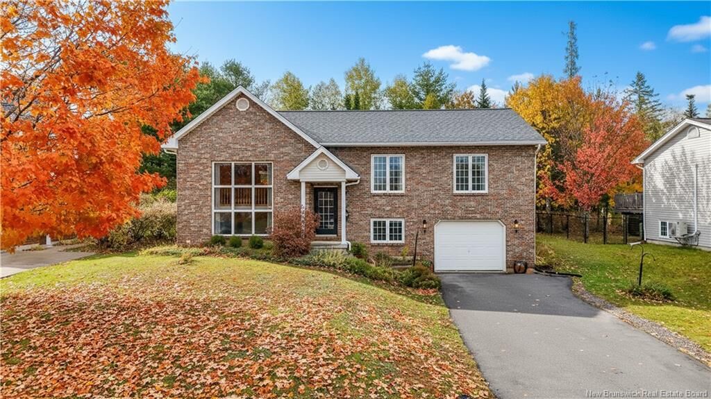 Property Photo:  308 Douglas Avenue  NB E3A 5T1