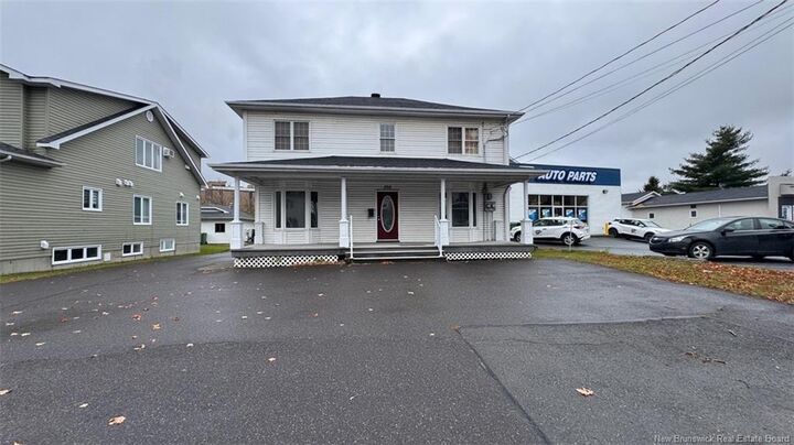 268 Victoria Street — photo 1