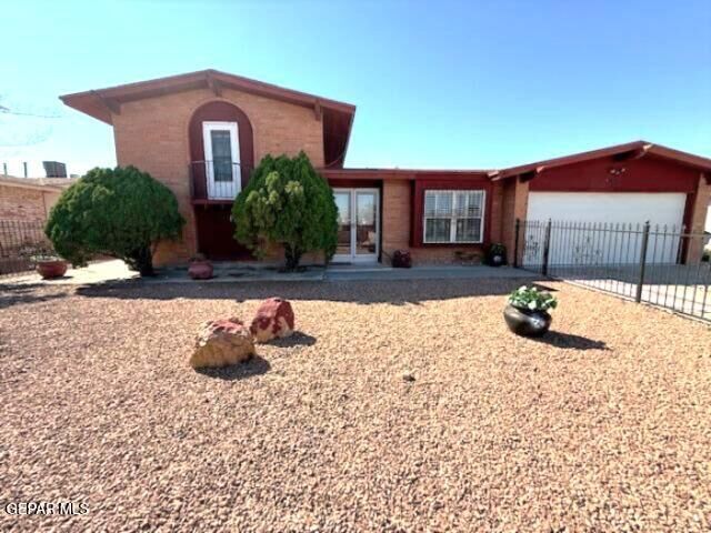Property Photo: 3453 Guthrie Street TX 79935