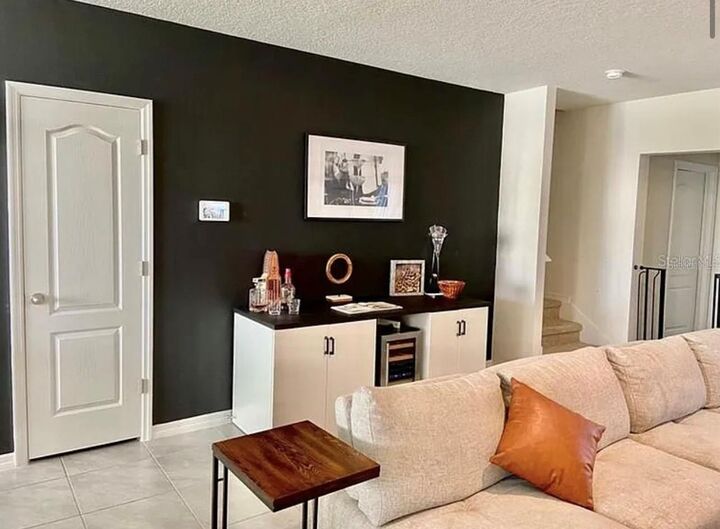 Property Photo: 1517 Southbury Drive FL 34744