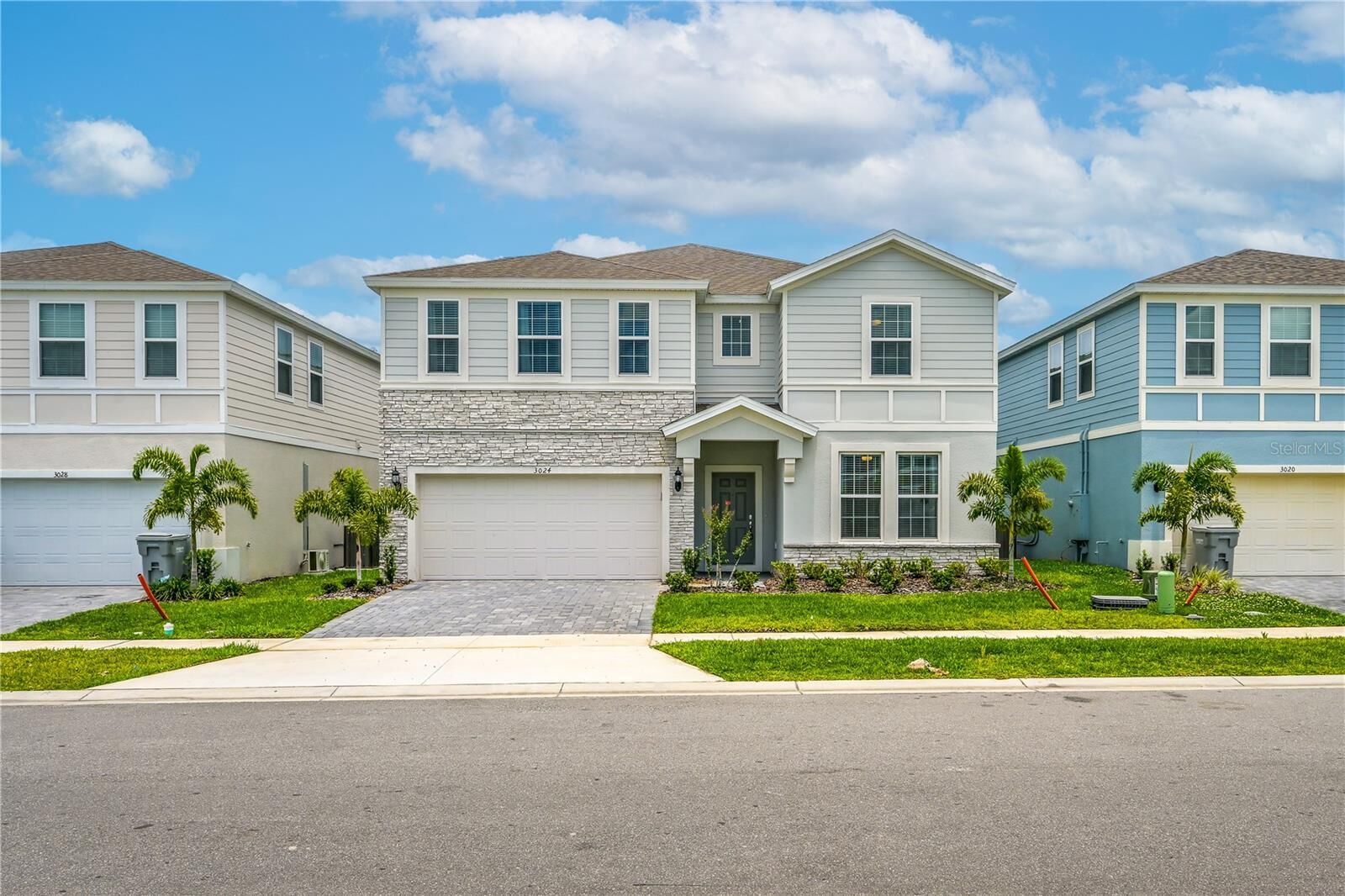 Property Photo: 3024 Mahalo Drive FL 33897