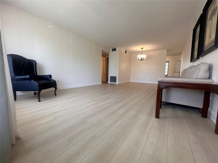 Property Photo: 2428 Columbia Drive 44 FL 33763