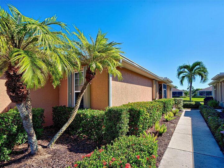Property Photo:  292 Capulet Drive  FL 34292 