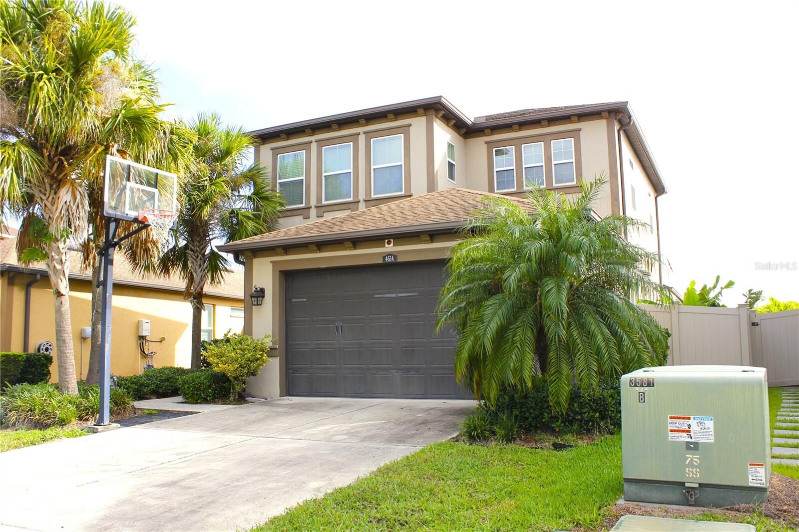 Property Photo: 4614 Tramanto Lane FL 33543
