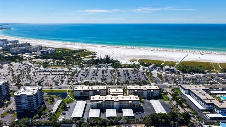 Property Photo: 925 Beach Road 109 FL 34242