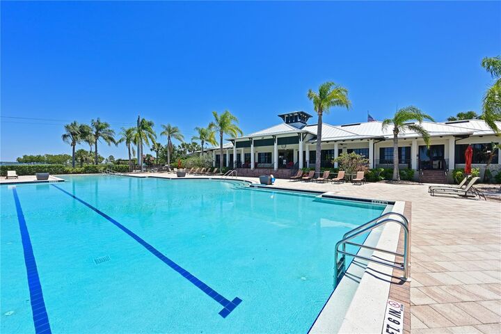 Property Photo: 931 Mangrove Edge Court FL 34208