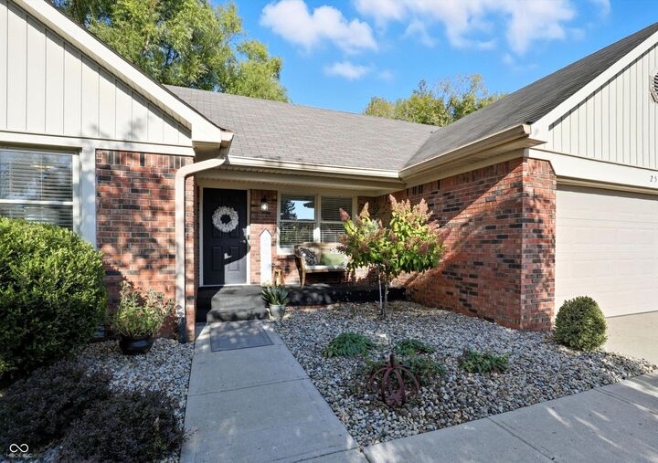 Property Photo: 2500 Lincoln Drive IN 46034