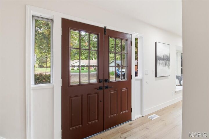 Property Photo:  972 Sunburst Court  MO 63021 