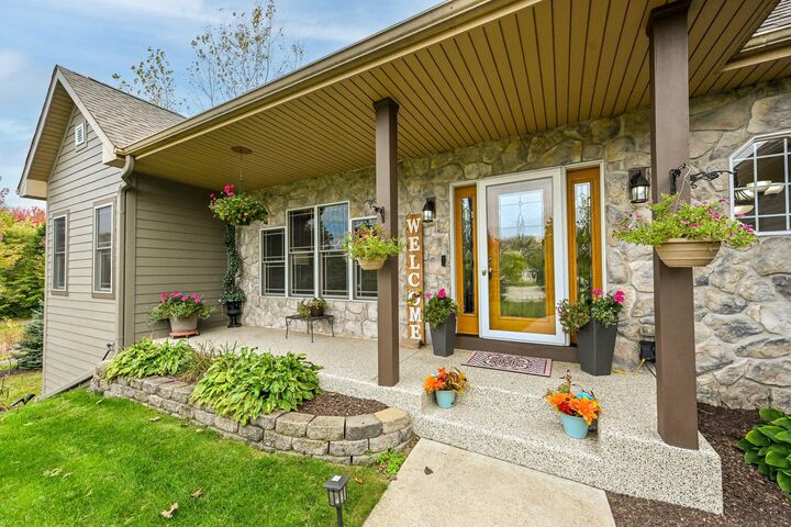 Property Photo: W209n11352 Reger Ct WI 53022