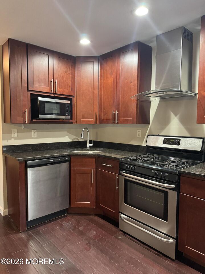 Property Photo:  400-402 4th Avenue 208  NJ 07712 