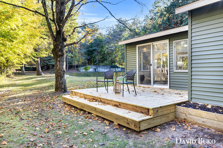 Property Photo:  1875 11 Mile Road NE  MI 49321 