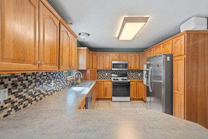 Property Photo:  1330 S Griffin Street  MI 49417 