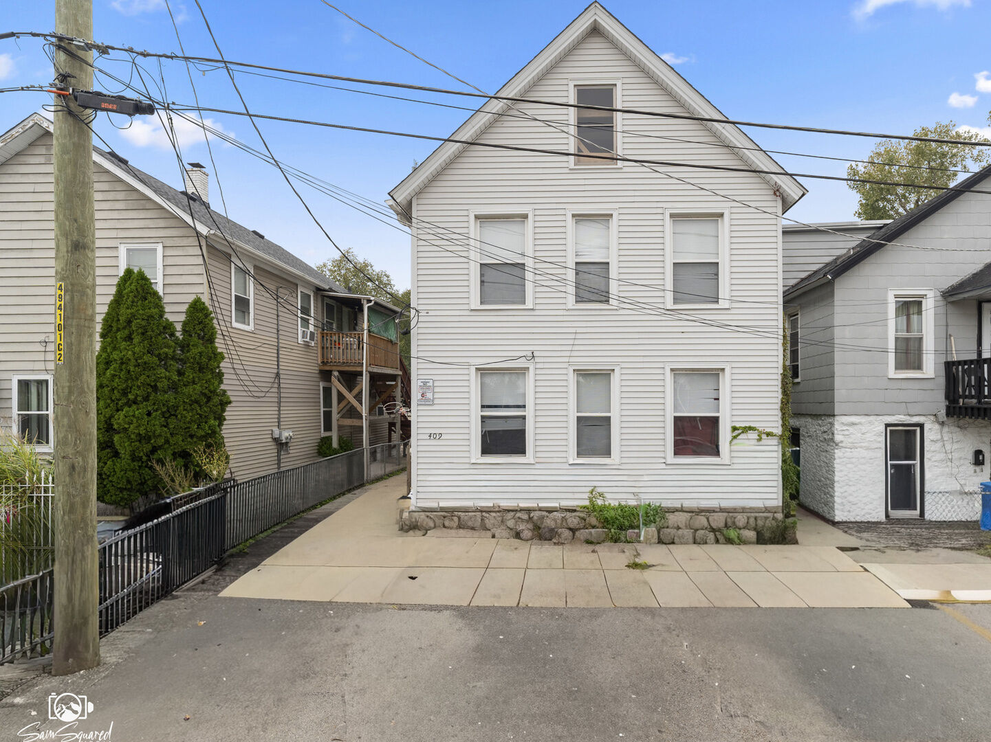 Property Photo: 409 State Street IL 60432