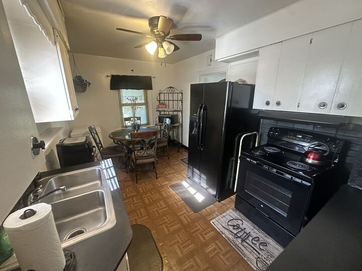 Property Photo: 15025 Loomis Avenue IL 60426
