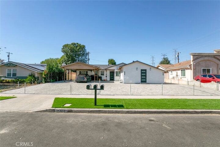 Property Photo:  11321 Collett Avenue  CA 91344