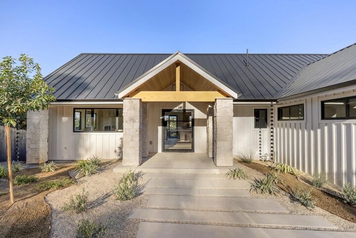 Property Photo:  3920 Holly Brae  CA 92008 