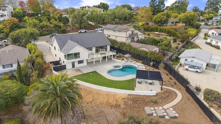 Property Photo:  3920 Holly Brae  CA 92008 