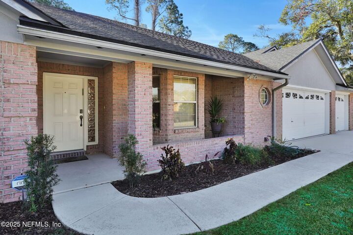 Property Photo:  2942 Starshire Cove  FL 32257