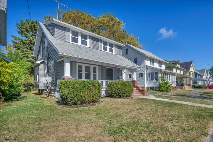 Property Photo:  1128 W 11th Street  OH 44052 