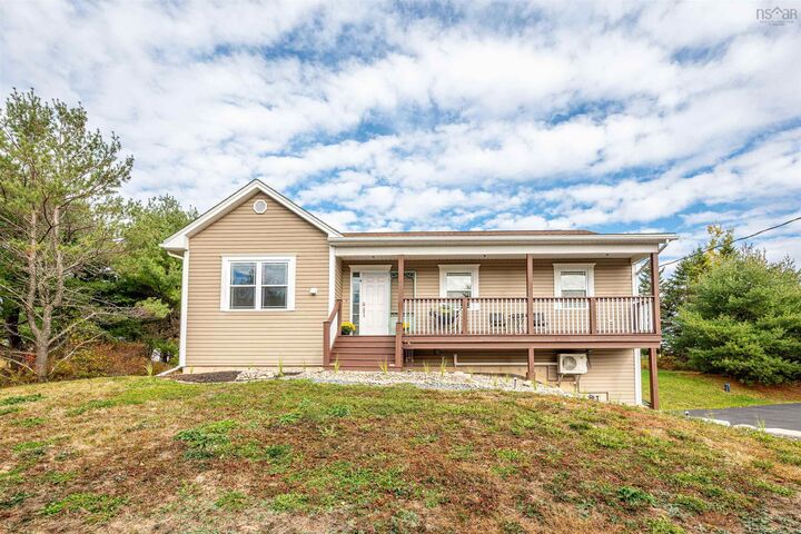 Property Photo:  3235 Sackville Drive  NS B4E 3C5 