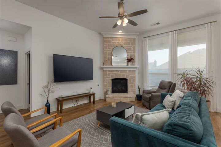 Property Photo: 1128 Cottonseed Street TX 76227