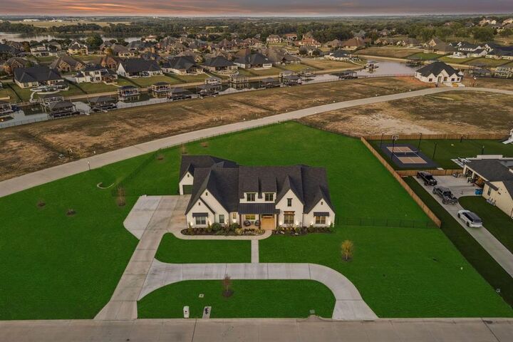 Property Photo:  5921 Hudson Sail Circle  TX 76179