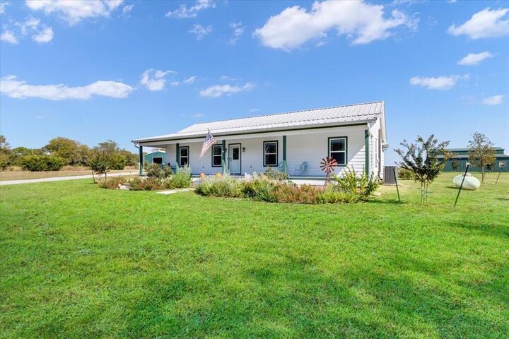 Property Photo:  3050 Wolf Front Road  TX 75495 