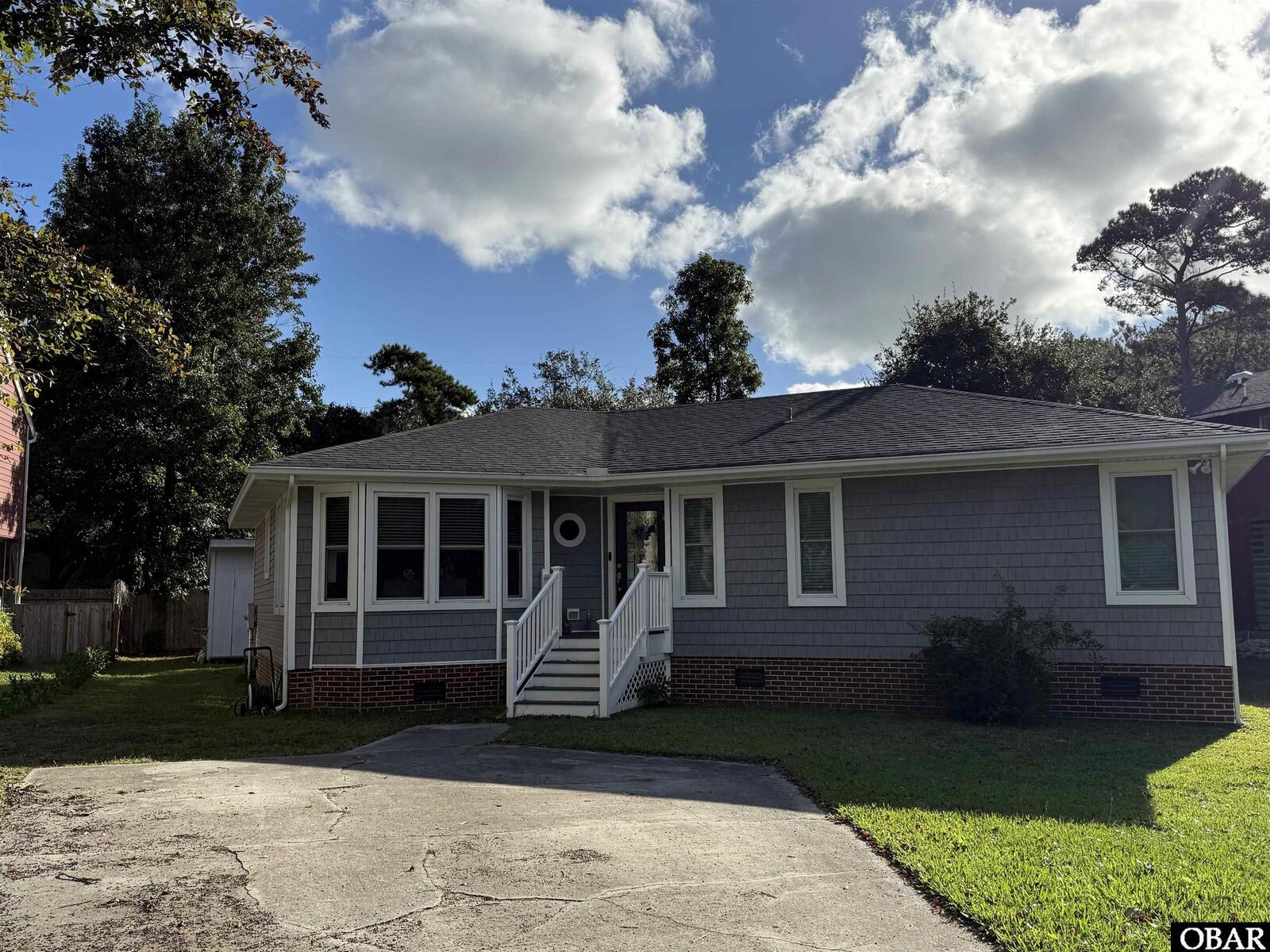 Property Photo: 1407 Captains Circle NC 27948