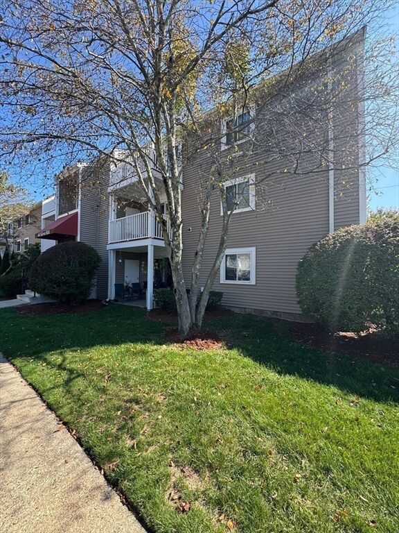 Property Photo: 44 Silver Hill Ln 15 MA 01760