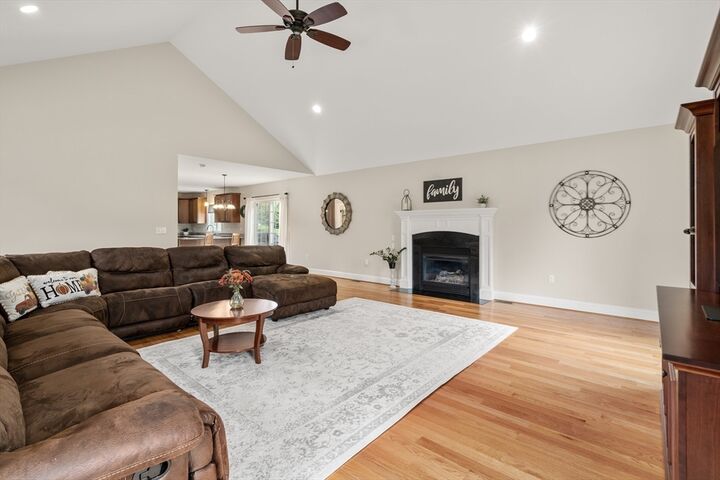 Property Photo:  4 Lauren Ln  MA 01077 