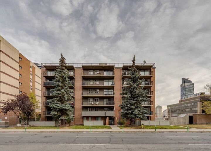 1320 12 Avenue SW 401 — photo 1