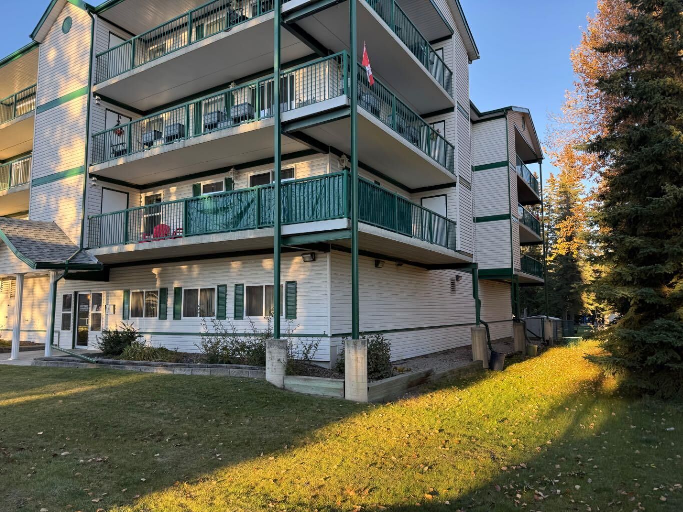 Photo de la propriété: 777 48 Street 208 AB T7E 1Z6
