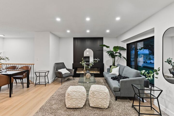 Property Photo: 4940 45 Street SW AB T3E 3W4
