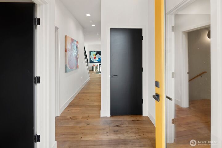 Property Photo:  3856  Cascadia Avenue S  WA 98118 