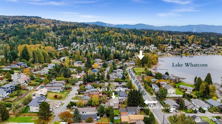 Property Photo:  4414  Alice Street  WA 98226 