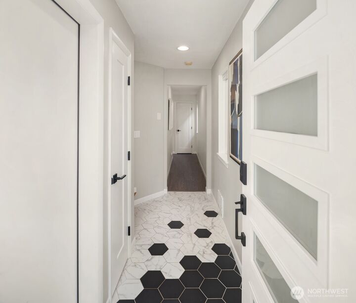 Property Photo: 7502 16th Avenue NW WA 98117