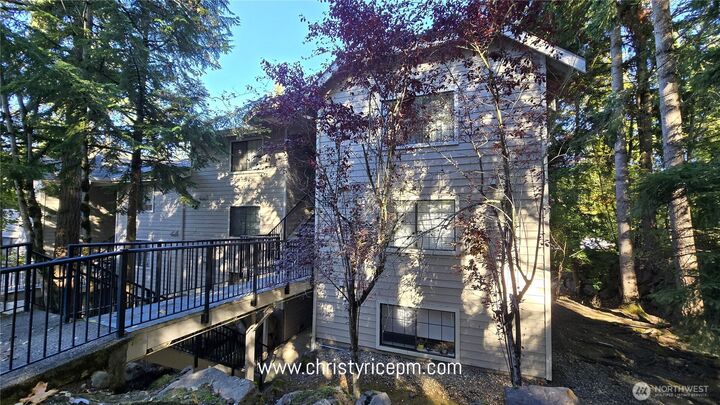 Property Photo: 12515 NE 116th Street B23 WA 98034