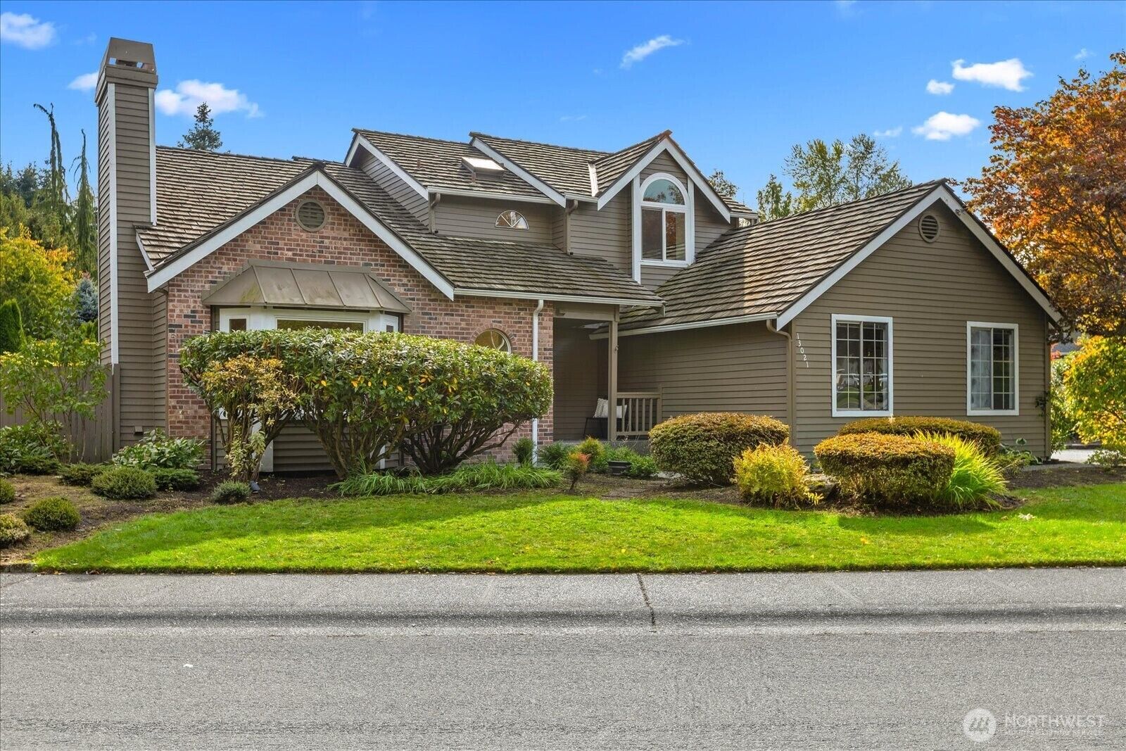 Property Photo: 13021 42nd Place W WA 98275
