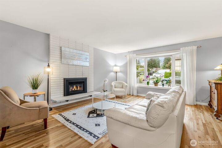 Property Photo: 11907 NE 133rd Place WA 98034