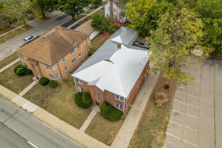 2121 Auburn Street  Rockford IL 61103 photo